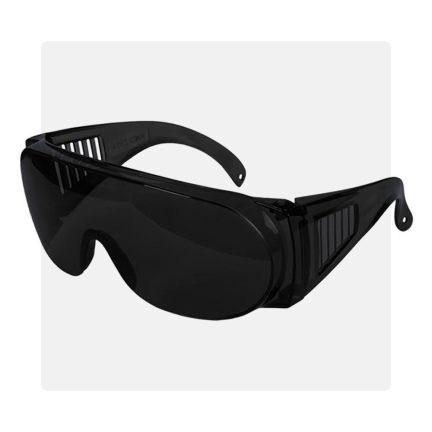 GOG sötétített oldal védő szemüveg